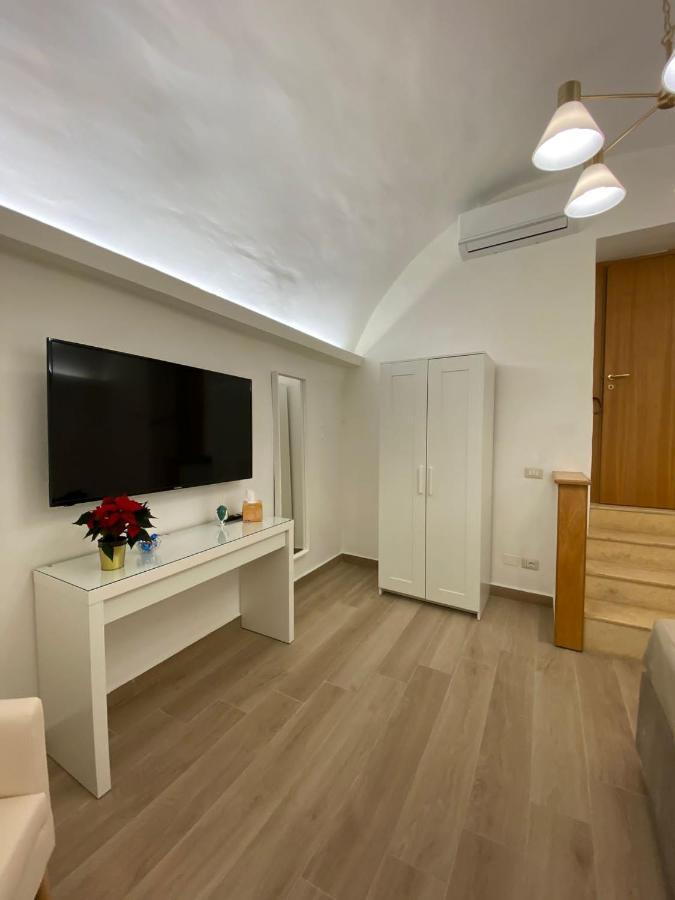 Paura Suite Apartment Νάπολη Εξωτερικό φωτογραφία